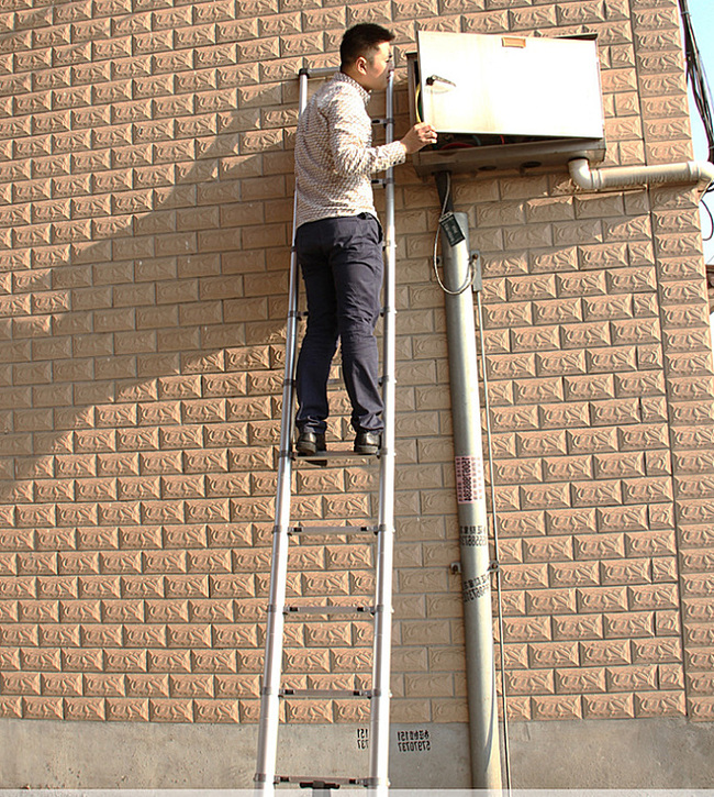 What aspects need to be seen in the price of mobile platform ladders